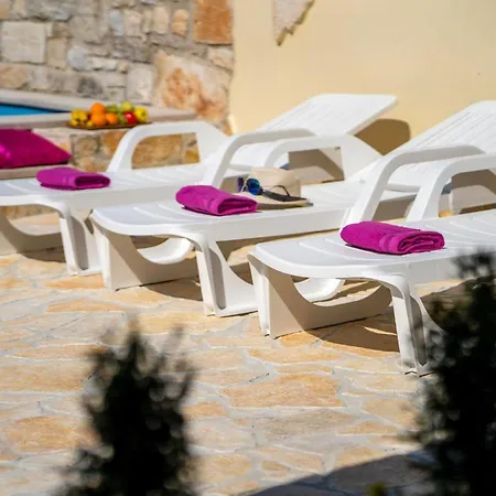 Casa Mia Hébergement de vacances Svetvinčenat