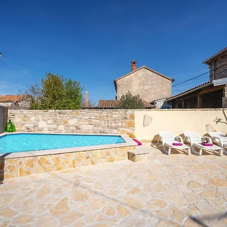 펜션 Casa Mia Svetvinčenat