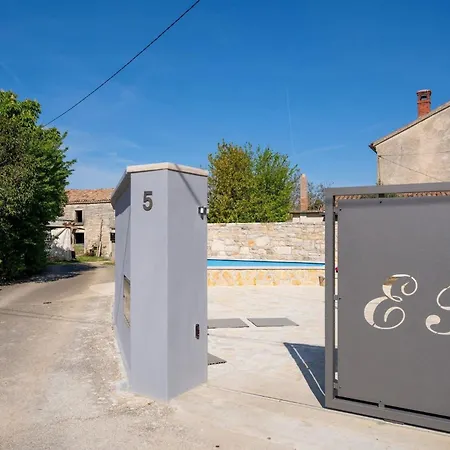 Casa Mia